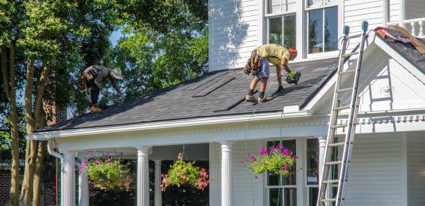 Best Roof Maintenance Services  in Saunders Lake, OR